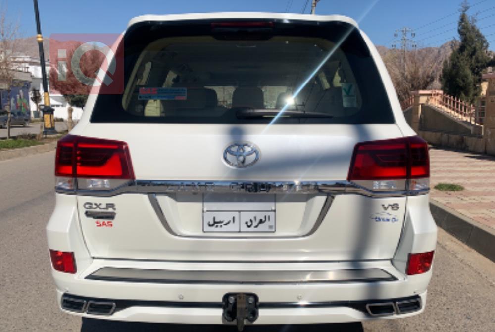تويوتا لاندكروزر